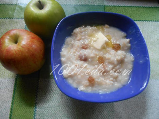 Овсяная каша яблочная с изюмом в мультиварке