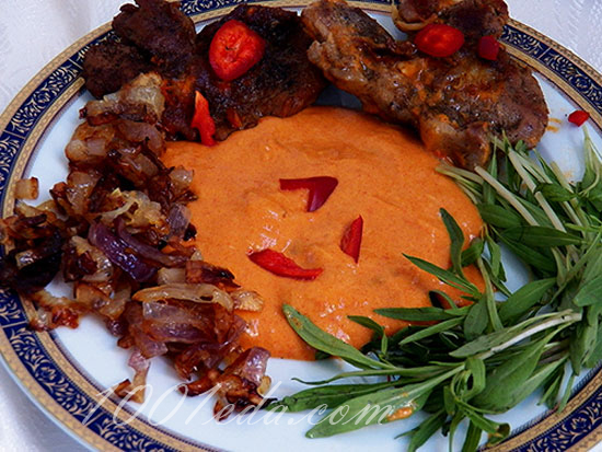 Соус из болгарского перца к жареной свинине: рецепт с пошаговым фото