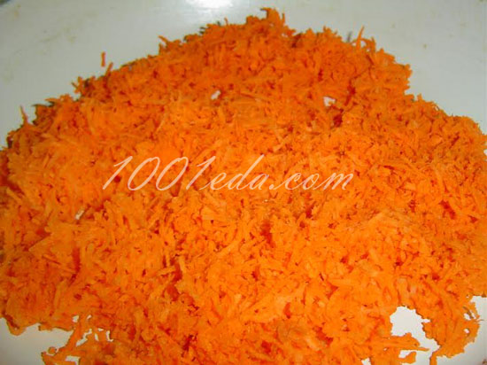 Манная каша с яблоком и морковью
