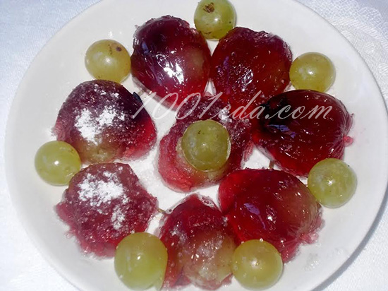 Десерт Клубничка с виноградом: рецепт с пошаговым фото