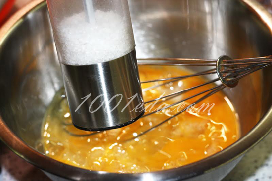 Пирог-омлет со сливами: рецепт с пошаговым фото