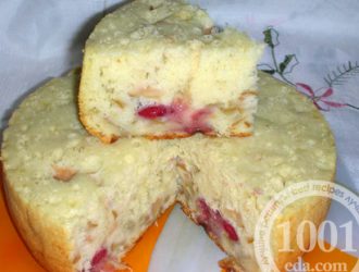 Шарлотка в мультиварке Фруктовое ассорти: рецепт с пошаговым фото