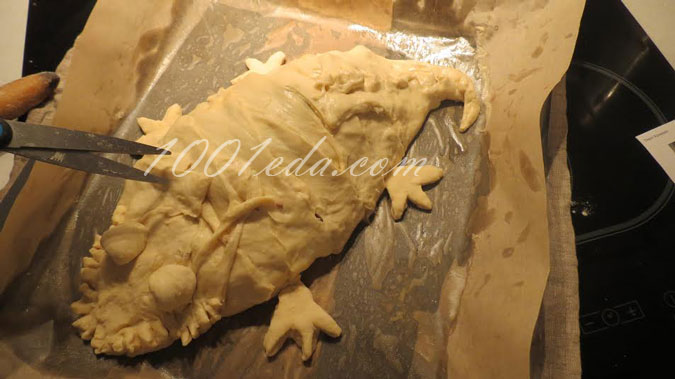Пирог "Крокодил" с капустой: рецепт с пошаговым фото