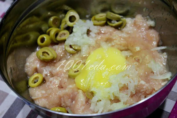 Куриные котлеты с оливками и сыром: рецепт с пошаговым фото