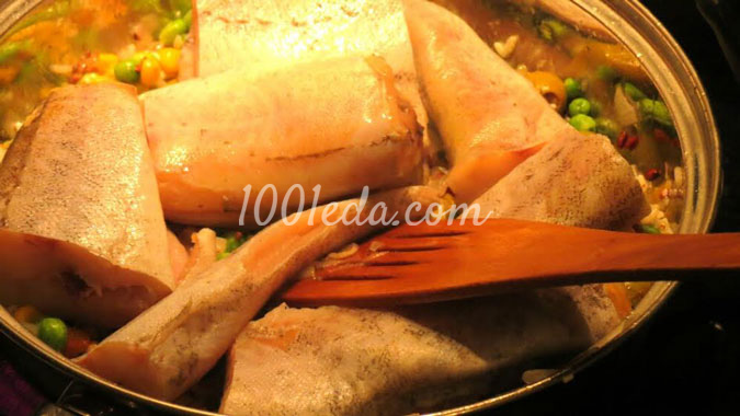 Минтай с двумя видами риса и овощами: рецепт с пошаговым фото