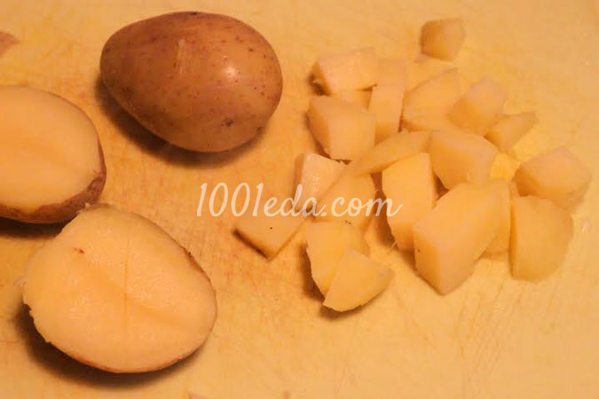 Сытный омлет с картофелем, свининой и брюссельской капустой