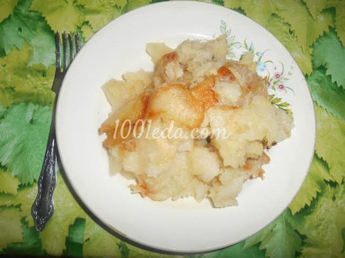 Картофель с сыром и чесноком приготовленный в мультиварке