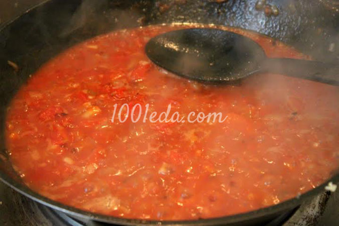 Фрикадельки в томатном соусе со спагетти