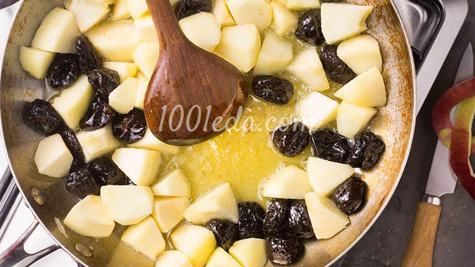 Гусь с клецками, яблоками, черносливом и сладко-кислой капустой: рецепт с пошаговым фото