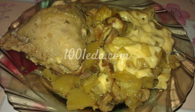 Картошка с курицей и грибами запеченная в рукаве