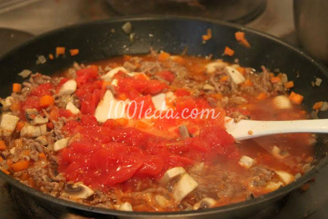 Паста с томатно-мясным соусом