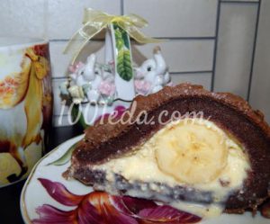 Суфлейный торт с клубникой. 410 01 12 2015 17810 pre410. Суфлейный торт с клубникой фото. Суфлейный торт с клубникой-410 01 12 2015 17810 pre410. картинка Суфлейный торт с клубникой. картинка 410 01 12 2015 17810 pre410. В данном рецепте я совместила клубничное суфле и корж для торта Птичье молоко. И осталась довольна таким совмещением. Перед готовкой рассчитайте время, лучше готовить торт за день до праздника, чтобы он хорошо застыл. У меня же вышли неровные края, я слишком быстро достала его из формы.