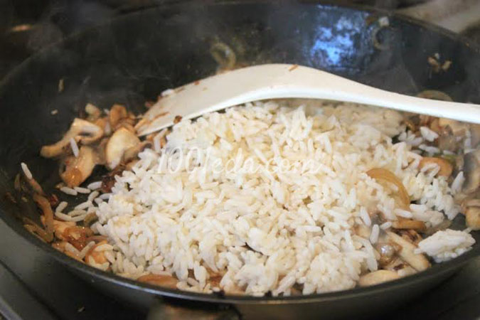 Рис с шампиньонами и луком
