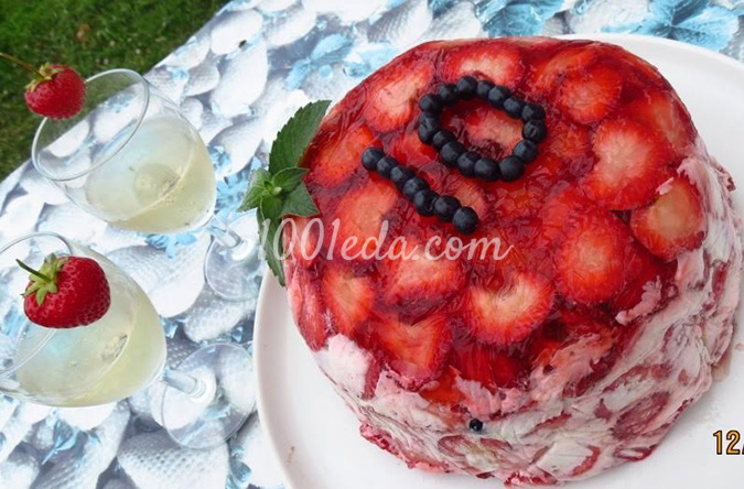 Творожно-ягодный желейный торт