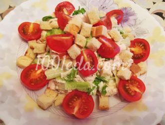 Салат Цезарь сытный