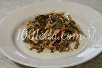 Салат из морской капусты с морковью и луком