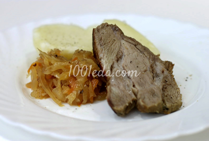 Свинина с квашеной капустой на немецкий манер в мультиварке: рецепт с пошаговым фото