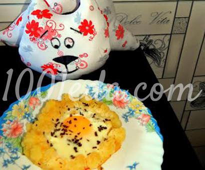 Запеченные картофельные веночки с яичницей для детей: рецепт с пошаговым фото