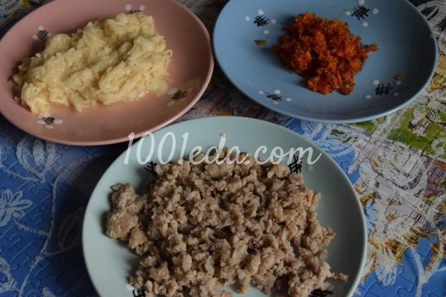 Жареные плоские пирожки с фаршем, картофелем и морковью: рецепт с пошаговым фото - Шаг №2