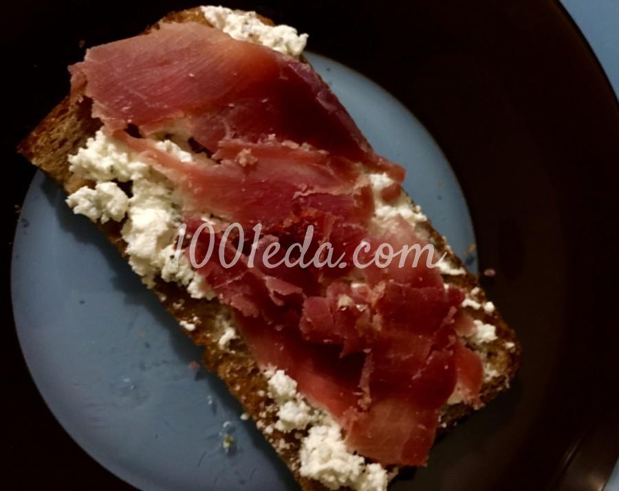 Изумительные сандвичи с хурмой и хамоном: рецепт с пошаговым фото - Шаг №4