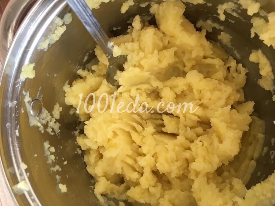 Шанежки с картошкой: рецепт с пошаговым фото - Шаг №2 Шанежки с картошкой: рецепт с пошаговым фото - Шаг №2