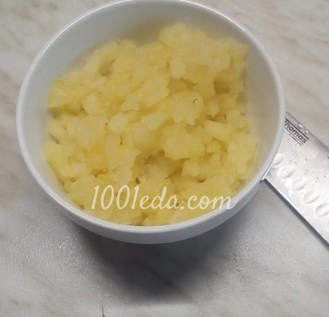 Блины-драники из картофеля, кабачков и пекинской капусты: пошаговый с фото - Шаг №3 Блины-драники из картофеля, кабачков и пекинской капусты: пошаговый с фото - Шаг №3