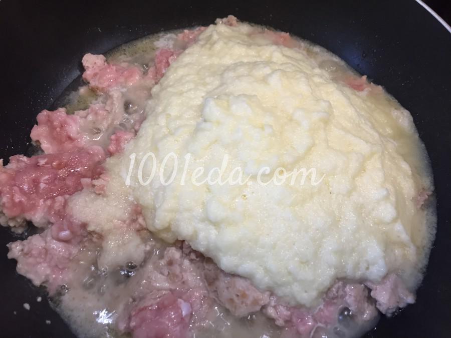 Запеканка с фаршем и макаронами: пошаговое фото - Шаг №2 Запеканка с фаршем и макаронами: пошаговое фото - Шаг №2