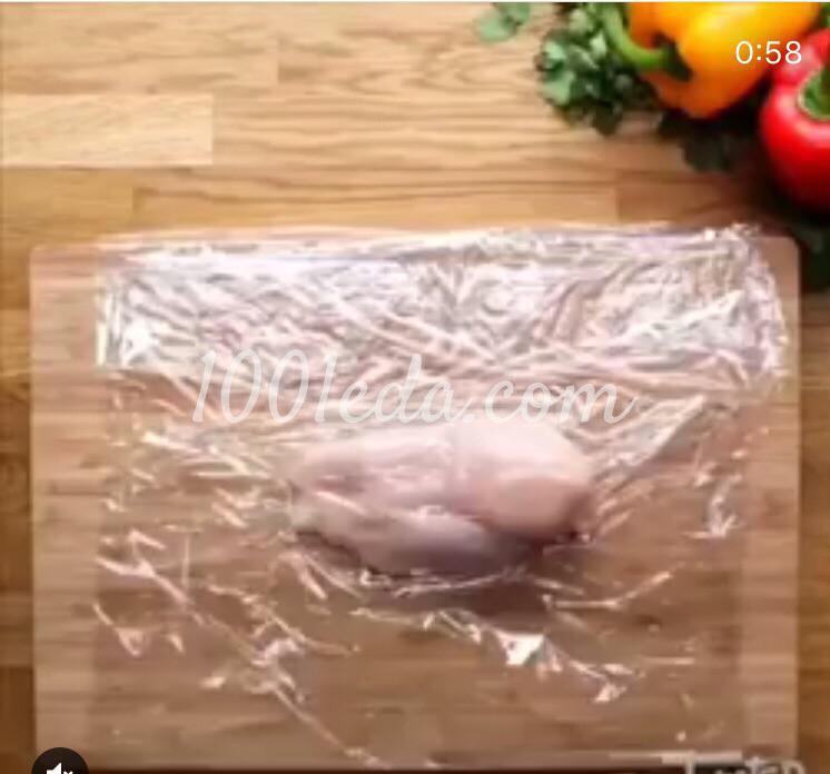 Куриный рулет в рубашке из слоеного теста: пошаговый с фото - Шаг №1 Куриный рулет в рубашке из слоеного теста: пошаговый с фото - Шаг №1