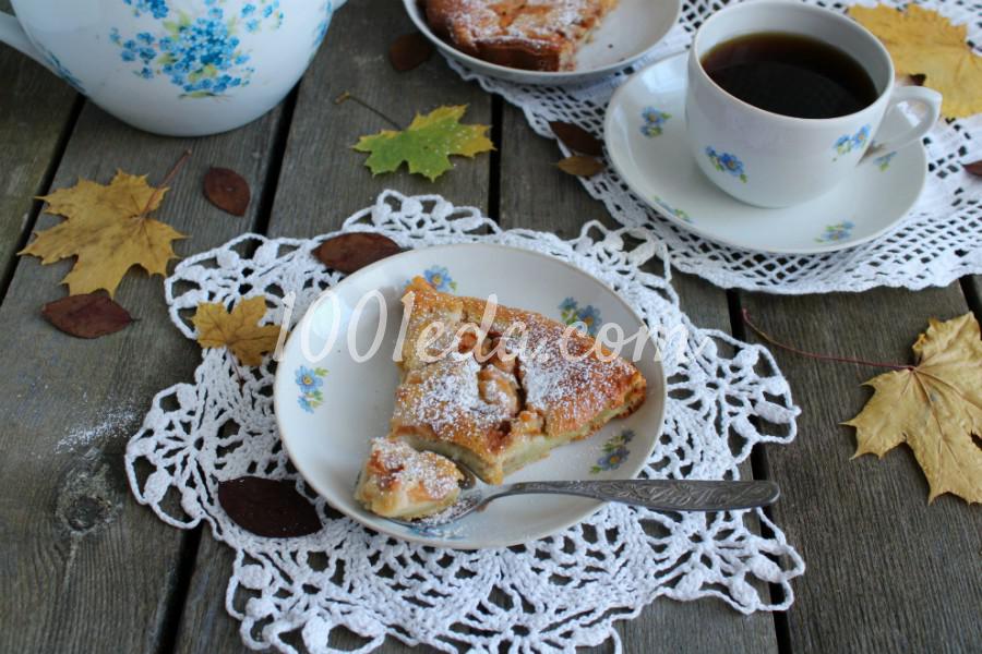 Сладкий пирог с сухофруктами и грецкими орехами