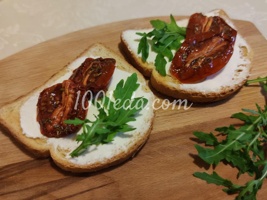 Бутерброды с вялеными помидорами: пошаговое фото