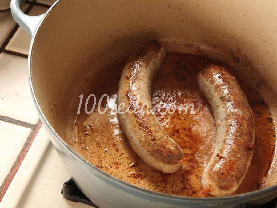 Кассуле из белой фасоли с курицей, грудинкой и колбасками: пошаговое фото - Шаг №6 Кассуле из белой фасоли с курицей, грудинкой и колбасками: пошаговое фото - Шаг №6
