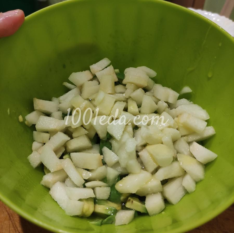 Легкий десертный салат с авокадо, грушей и сыром: пошаговый с фото - Шаг №5