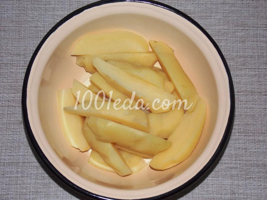 Дольки картофеля в соусе с семечками: пошаговое фото - Шаг №1